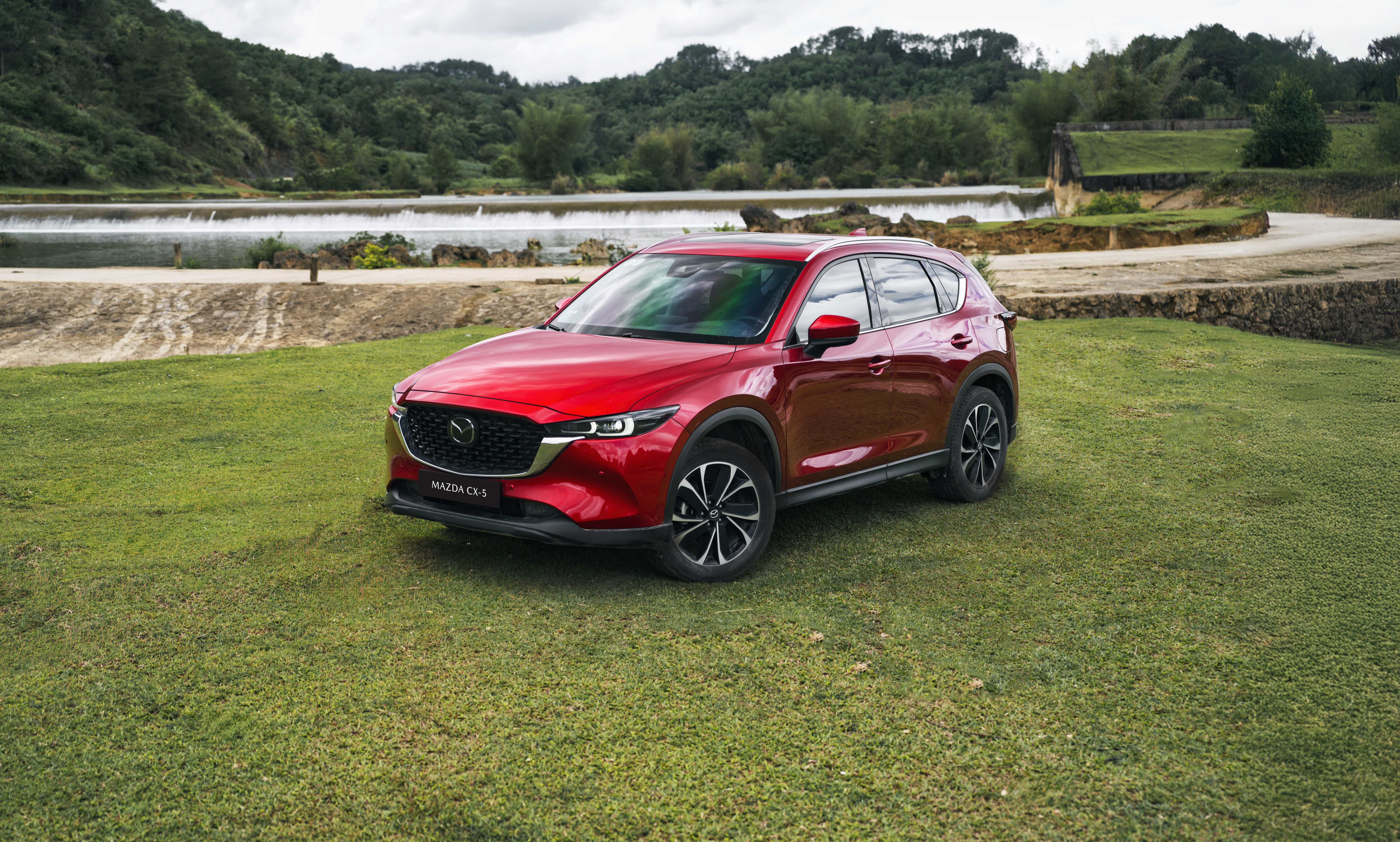 New Mazda CX-5 2.0 Deluxe